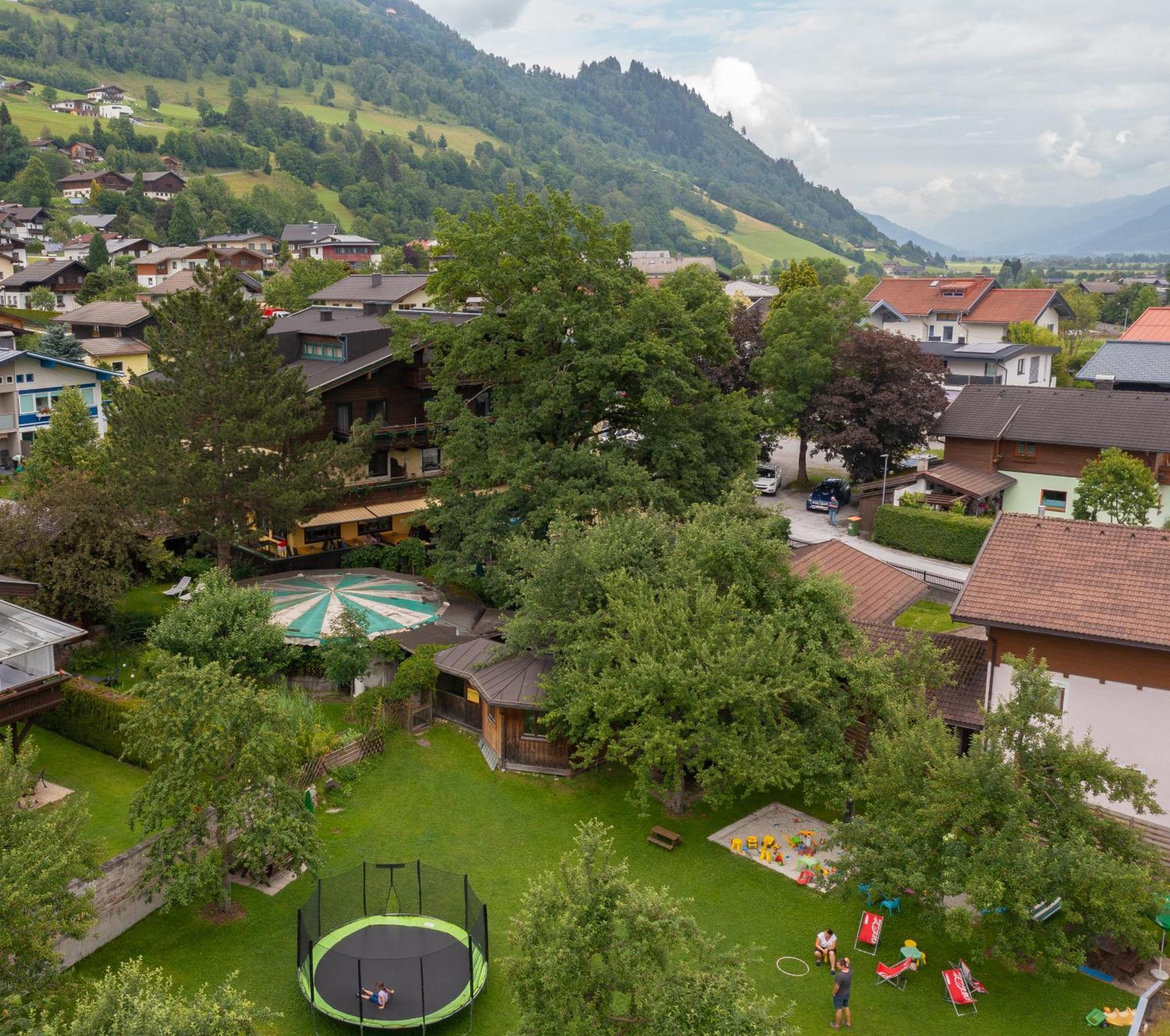 Hotel Gasthof Kroell - Inkl Nationalpark-Karte, 1 X Grossglockner Hochalpenstrasse Kostenlos, 1X Gerlos Alpenstrasse Kostenlos, Krimmler Wasserfaelle Kostenlos, Verschiedene Bergbahnen Kostenlos, Badesee Kostenlos, Bus & Zug Kostenlos, Genusskueche, Niedernsill Bagian luar foto